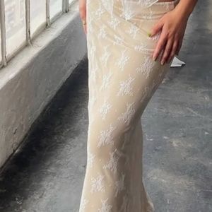 Lace white and cream midi skirt size medium women's very pretty